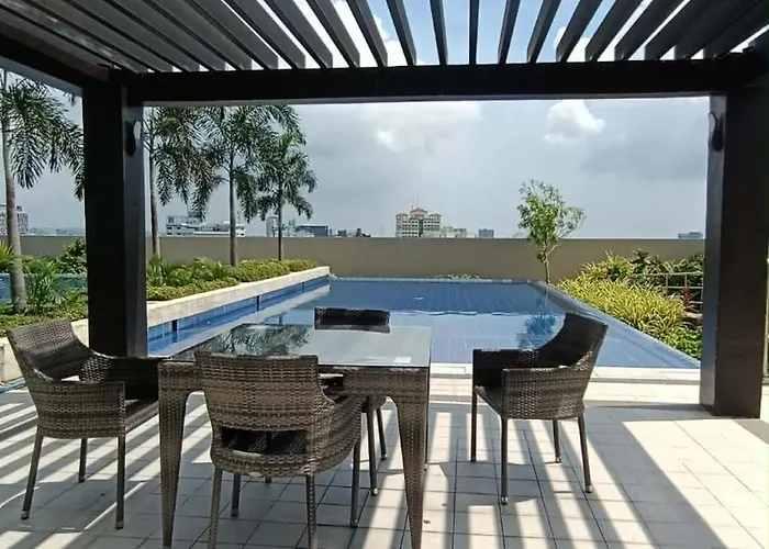 Apartment Cozy With Balcony In The Heart Of Cebu